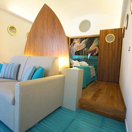 Grotta Verde Luxury Suite By Caprirooms Buitenkant foto